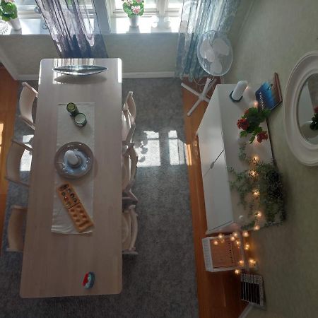 Villa I Norrtaelje Eksteriør bilde