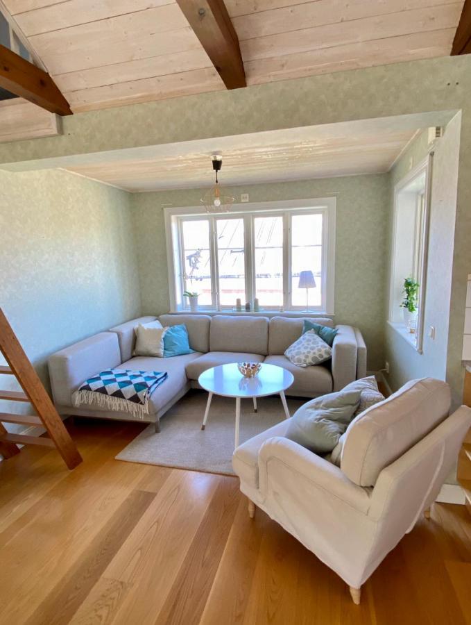 Villa I Norrtaelje Eksteriør bilde