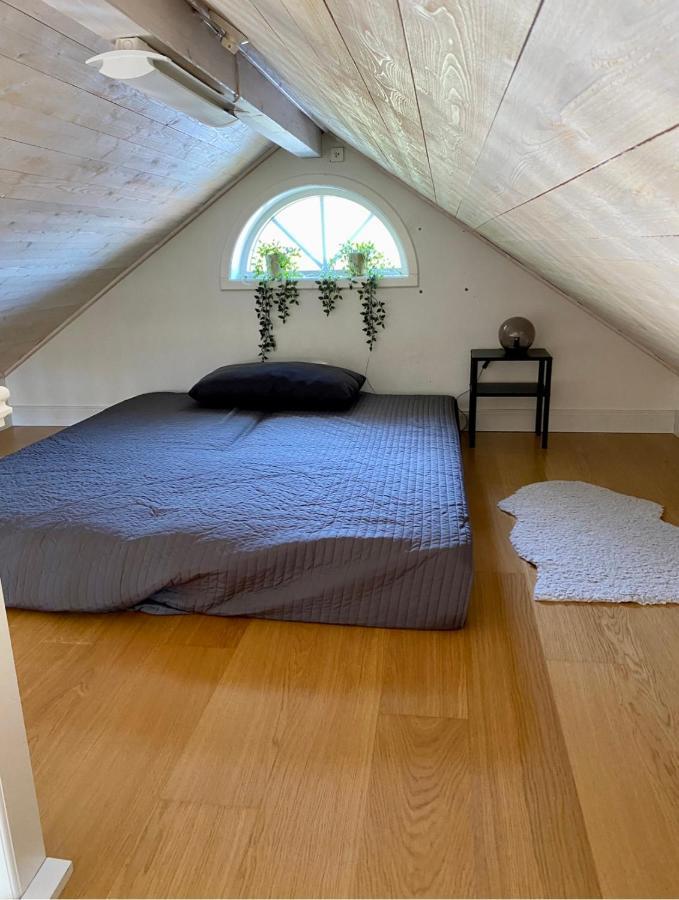 Villa I Norrtaelje Eksteriør bilde