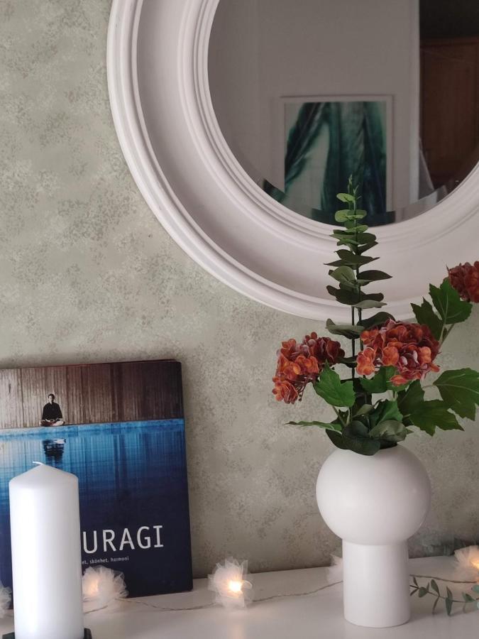 Villa I Norrtaelje Eksteriør bilde
